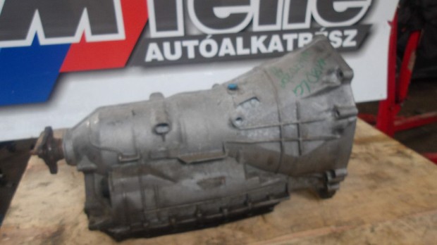 [GY�RI BONTOTT] BMW - AUTOMATA V�LT� 118D LCI